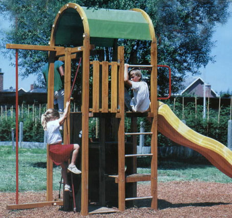 PARQUES INFANTILES DE JARDIN, PISA. GRAN PARQUE INFANTIL DE LUJO